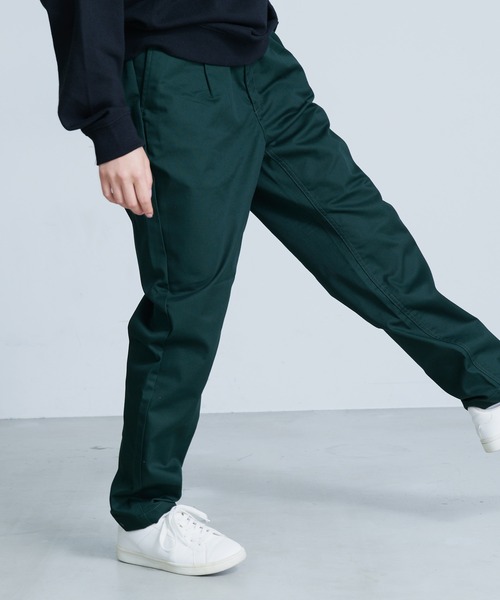 Dickies（ディッキーズ）の「【DICKIES/ディッキーズ】ツイルイージーパンツ　０４１０－７７１１ ビッグシルエット　ジョガーパンツ　　テーパードシルエット　ウエストゴム仕様　タック入り（その他パンツ・メンズ・チャコールグレー/ブラック/ベージュ/カーキ/スミクロ/ダークベージュ/グレー/グリーン/オリーブ・MEDIUM/LARGE/X-LARGE）」の17枚目の写真