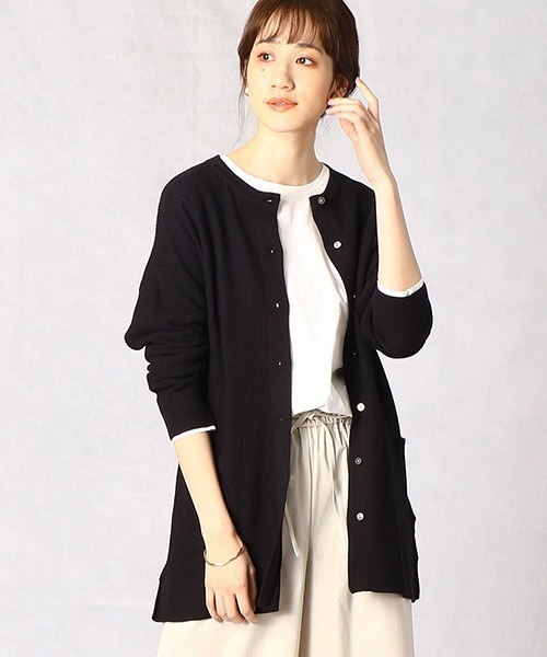 Comme　Ca　Mature（コムサマチュア）の「クルーネック カーディガン（カーディガン/ボレロ・レディース・ライトグレー/ブラック/ブラウン・FREE）」の2枚目の写真