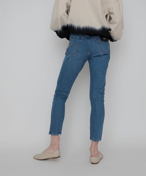 Levi's(リーバイス)の「501(R) SKINNY JIVE HUSHED(デニムパンツ・レディース・インディゴブルー・30inch/28inch/29inch/24inch/25inch/26inch/27inch/23inch)」の6枚目の写真