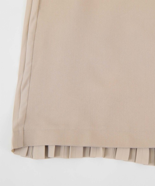 titivate(ティティベイト)の「バックプリーツライトトレンチコート(トレンチコート・レディース・ベージュ/ライトベージュ/グレイッシュベージュ・S/M)」の20枚目の写真