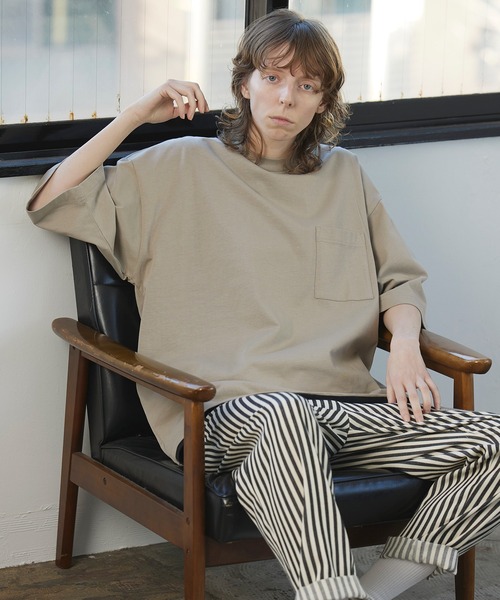 ENDER PRODUCTS（エンダープロダクツ）の「シルケットライク天竺 スーパービッグシルエット ポケットS/Sカットソー【ENDER PRODUCTS/エンダープロダクツ】（Tシャツ/カットソー・メンズ・ホワイト/ベージュ系その他/ブラック/グリーン系その他/グレイッシュベージュ/ブルー系その他/グレー系その他/ライラック・L/M）」の5枚目の写真