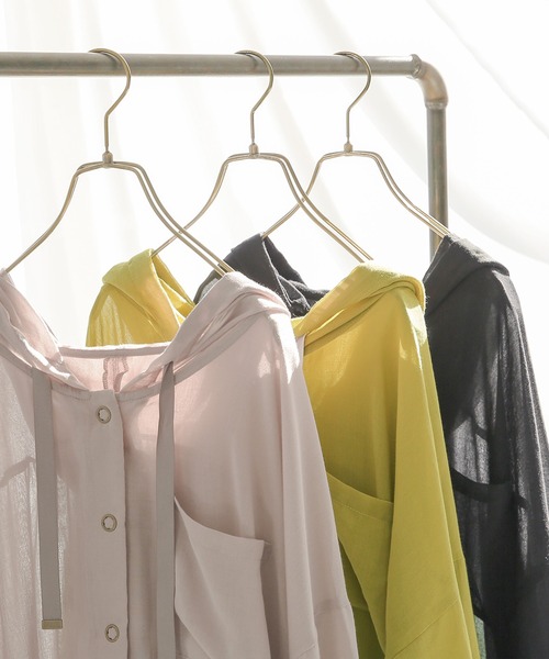 n'OrLABEL（ノアールレーベル）の「『シアーパーカーブルゾン』（カーディガン/ボレロ・レディース・イエロー/ピンクベージュ/ブラック/カーキ/ライトベージュ・FREE）」の6枚目の写真