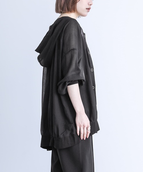 n'OrLABEL（ノアールレーベル）の「『シアーパーカーブルゾン』（カーディガン/ボレロ・レディース・イエロー/ピンクベージュ/ブラック/カーキ/ライトベージュ・FREE）」の11枚目の写真