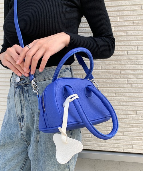 CLEA（クレア）の「2WAYラウンドボストンバッグ（ボストンバッグ・レディース・ブラック/イエロー/ブルー・FREE）」の3枚目の写真