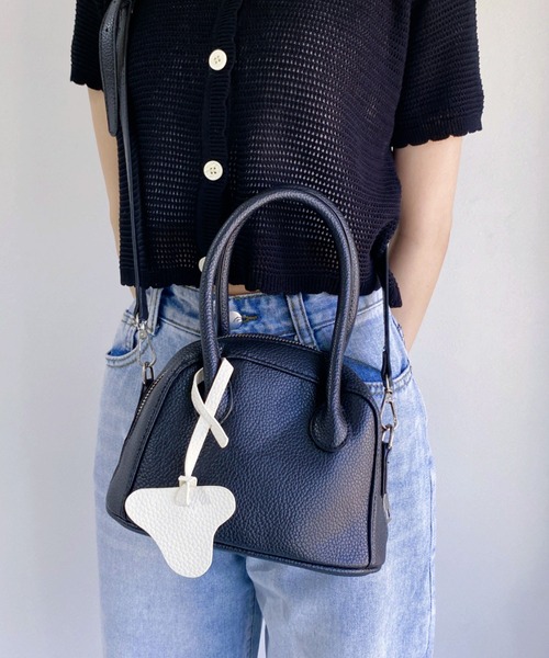 CLEA（クレア）の「2WAYラウンドボストンバッグ（ボストンバッグ・レディース・ブラック/イエロー/ブルー・FREE）」の16枚目の写真