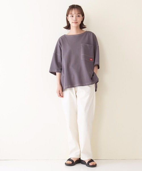 Dickies(ディッキーズ)の「【DICKIES/ディッキーズ】ミニ裏毛ワイドフィット(ビッグシルエット)Tシャツ ワンポイントブランドロゴ(Tシャツ/カットソー・レディース・グリーン/チャコールグレー/ホワイト・MEDIUM)」の9枚目の写真