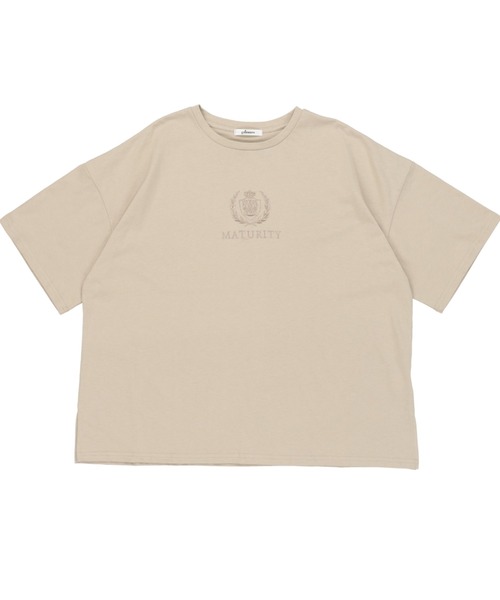 SPINNS（スピンズ）の「【ゆったりシルエット】古着風エンブレムデザイン 半袖Tシャツ（Tシャツ/カットソー・レディース・ブルー/グリーン/ベージュ/ボルドー・ONESIZE）」の16枚目の写真