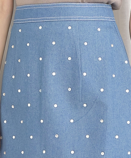 TITTY&CO.（ティティーアンドコー）の「デニムストーンミニスカート（デニムスカート・レディース・ブルー/インディゴブルー・SMALL/MEDIUM）」の6枚目の写真