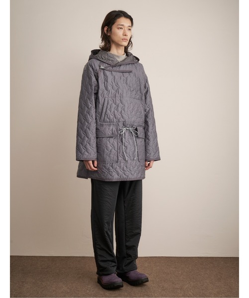 And A(アンドエー)の「TROVE トローブ / JARVI ANORAK ジャルビ キルティングアノラックパーカー フーディー / 65BLS03(その他アウター・メンズ・アッシュブラウン/グレー・1/2/3)」の9枚目の写真