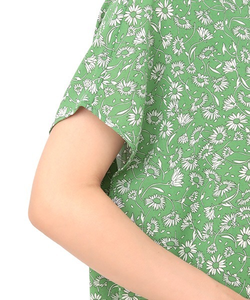 チチカカ（チチカカ）の「ノーカラーシャツワンピース（シャツワンピース・レディース・オフホワイト/ブラック/グリーン・FREE）」の16枚目の写真