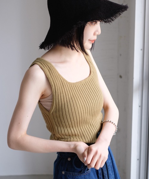 Kastane（カスタネ）の「プレーンリブニットタンク（タンクトップ・レディース・グリーン/アイボリー/モカ・FREE）」の14枚目の写真