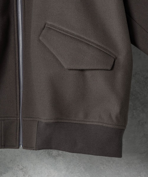 shiki tokyo（シキトウキョウ）の「OVERSIZED SHORT MA-1