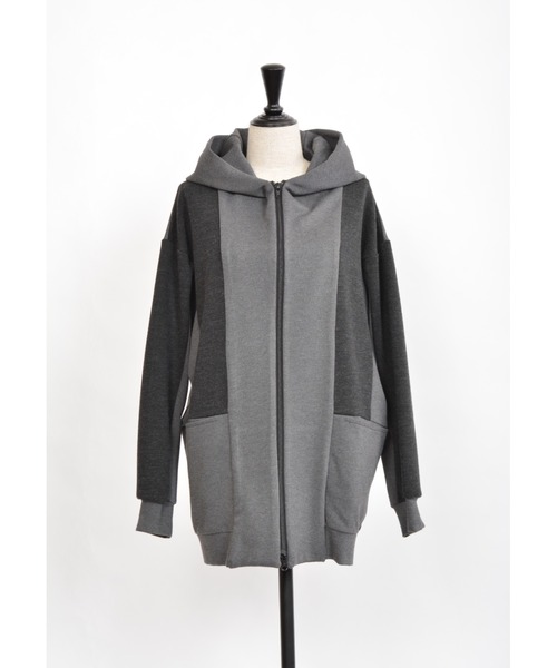 極美品-gomme パーカー ブラック gomme（ゴム）の「ウォームポンチ リラックスパーカー（パーカー