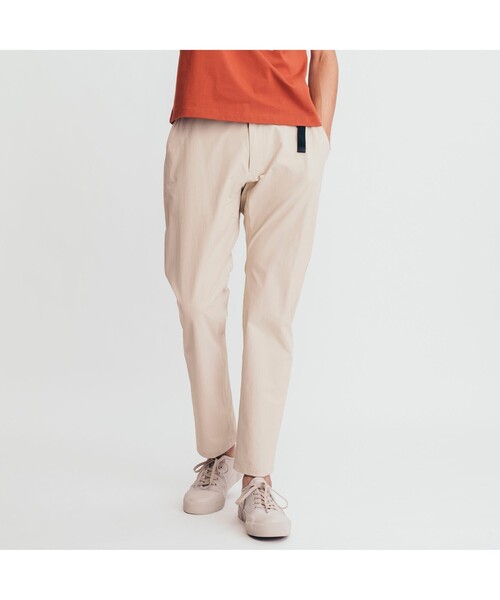 AIGLE(エーグル)の「撥水 カーン パンツ(その他パンツ・メンズ・ベージュ/ブラック・L/LL/S/M)」の1枚目の写真