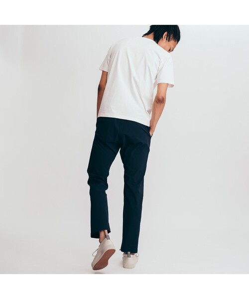 AIGLE(エーグル)の「撥水 カーン パンツ(その他パンツ・メンズ・ベージュ/ブラック・L/LL/S/M)」の8枚目の写真