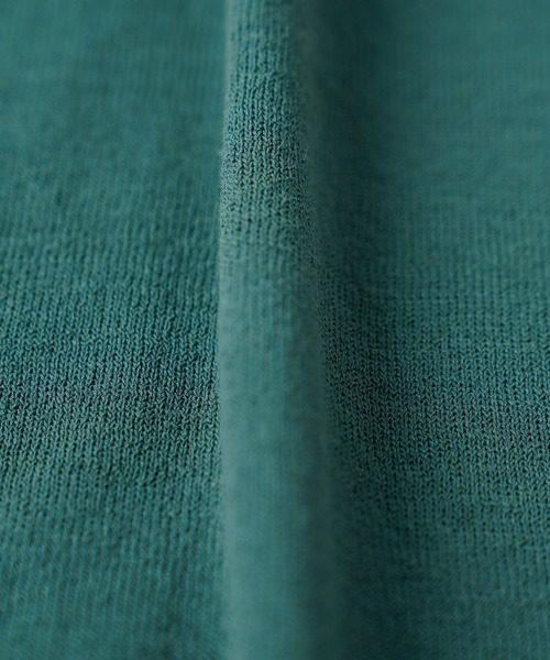 RIVE DROITE（リヴドロワ）の「シルエットで魅せる　ライト天竺スリットワイドニット（ニット/セーター・レディース・グリーン/ネイビー/モカ・FREE）」の13枚目の写真
