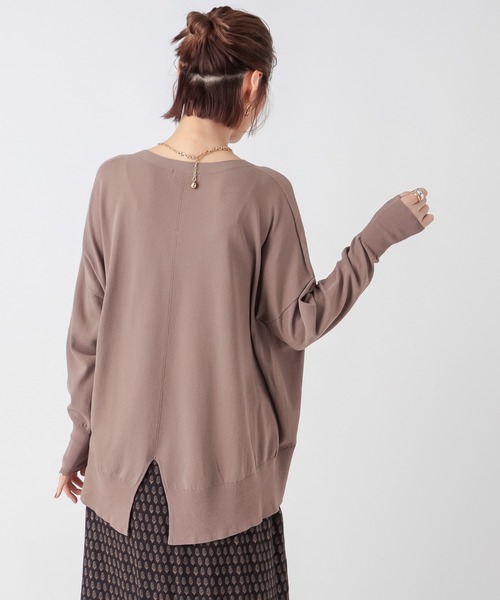 RIVE DROITE（リヴドロワ）の「シルエットで魅せる　ライト天竺スリットワイドニット（ニット/セーター・レディース・グリーン/ネイビー/モカ・FREE）」の16枚目の写真