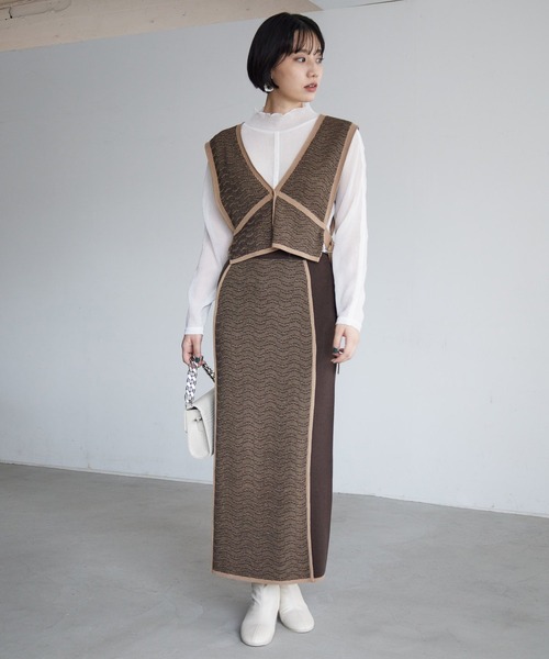 ⭐️SALE⭐️【新品】PAGE BOY ショートベスト PAGEBOY（ページボーイ）の「ジャガードショートベスト（ベスト