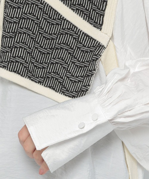 PAGEBOY(ページボーイ)の「ジャガードショートベスト(ベスト・レディース・ブラウン系その他/ブラック系その他・FREE)」の16枚目の写真