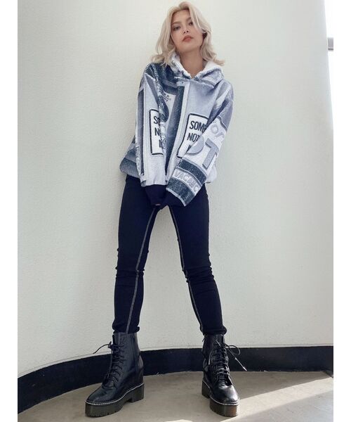 GYDA（ジェイダ）の「photo boa パーカー（パーカー・レディース・グレー/ベージュ・FREE）」の15枚目の写真