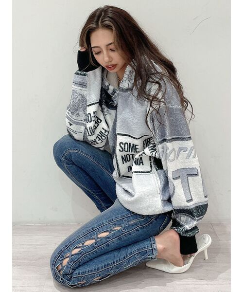 GYDA（ジェイダ）の「photo boa パーカー（パーカー・レディース・グレー/ベージュ・FREE）」の19枚目の写真