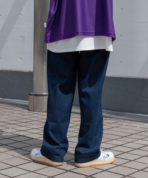 Perushu(ペルーシュ)の「リラックスストレートデニムパンツ(デニムパンツ・メンズ・ブラック/サックスブルー/インディゴブルー・SMALL/MEDIUM/LARGE)」の17枚目の写真