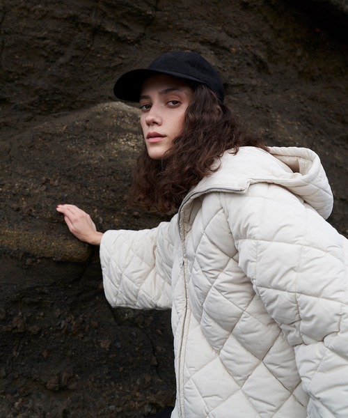 AKTE(アクテ)の「フェイクスウェードキャップ(キャップ・レディース・ブラック/グレー・FREE)」の8枚目の写真