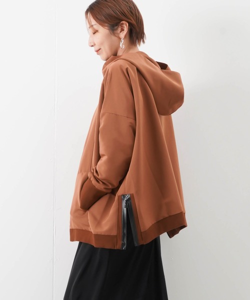 AVIE（アビィ）の「AVIE×LC/LLL テントラインナイロンブルゾン