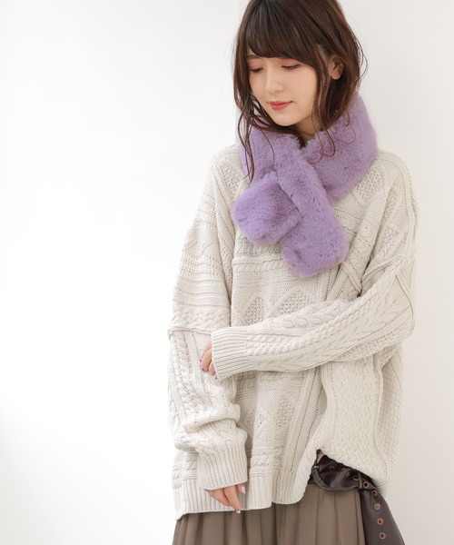 osharewalker（オシャレウォーカー）の「『フェイクファーミニティペット』（マフラー・レディース・モカ/パープル/ライトグレー/チャコール・FREE）」の10枚目の写真