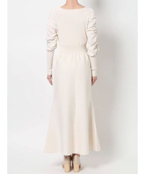 LAGUNAMOON（ラグナムーン）の「シャーリングスリーブマーメイドラインニットワンピース（ワンピース・レディース・アイボリー/ブラック/ミント・SMALL/MEDIUM）」の13枚目の写真