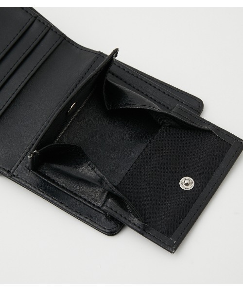 AZUL by moussy（アズールバイマウジー）の「AZUL EMBOSS WALLET/AZULエンボスウォレット（財布・メンズ・ブラック・FREE）」の5枚目の写真