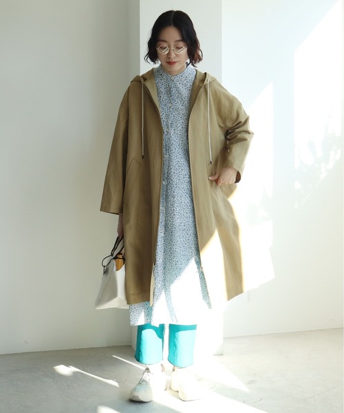 yuni（ユニ ）の「コットンキュプラ flower pr banded collar