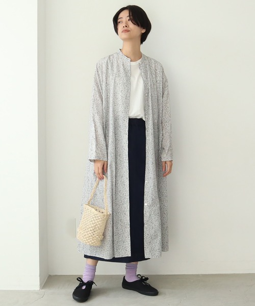 yuni（ユニ　）の「コットンキュプラ flower pr banded collarワンピース（シャツワンピース・レディース・サックスブルー/グレー・FREE）」の18枚目の写真