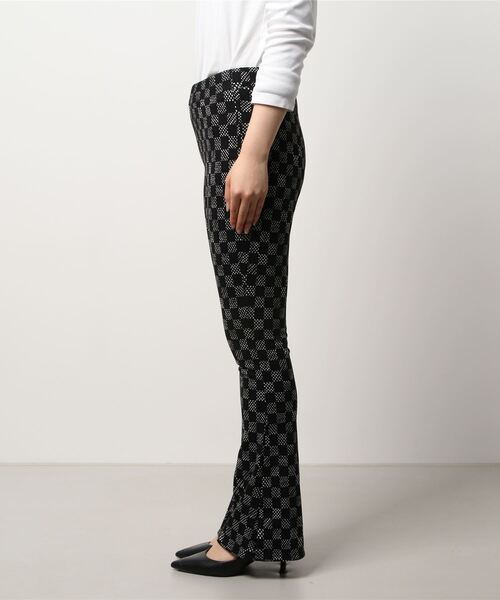 ENVYM（アンビー）の「ミニフレアチェックＰＴ（その他パンツ・レディース・ブラック/ベージュ・FREE）」の15枚目の写真