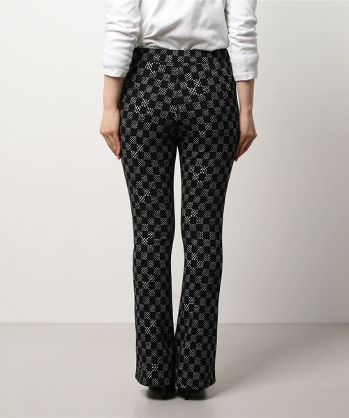 ENVYM（アンビー）の「ミニフレアチェックＰＴ（その他パンツ・レディース・ブラック/ベージュ・FREE）」の16枚目の写真