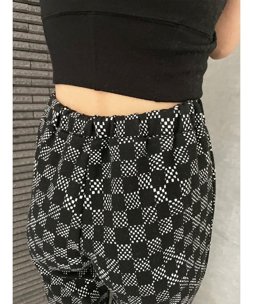 ENVYM（アンビー）の「ミニフレアチェックＰＴ（その他パンツ・レディース・ブラック/ベージュ・FREE）」の12枚目の写真