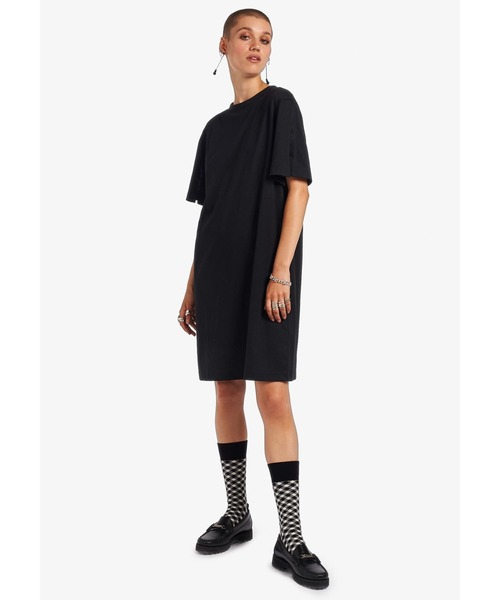 FRED PERRY（フレッドペリー）の「Taped Insert Sleeve Dress