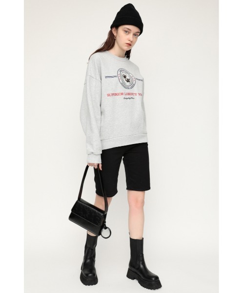 SLY（スライ）の「EMBLEM KZ SWEATSHIRTS/エンブレムスウェット（スウェット・レディース・杢グレー/ネイビー・FREE）」の4枚目の写真