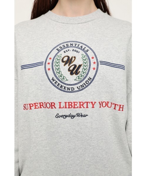 SLY（スライ）の「EMBLEM KZ SWEATSHIRTS/エンブレムスウェット（スウェット・レディース・杢グレー/ネイビー・FREE）」の10枚目の写真