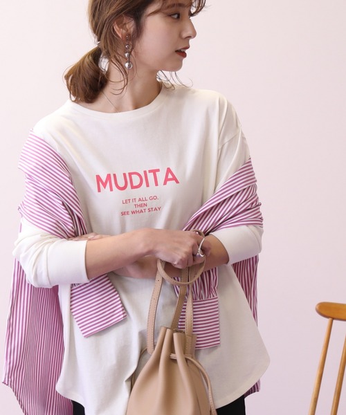 frames RAY CASSIN（フレームスレイカズン）の「WEB限定 カラーロゴプリントロンT（Tシャツ/カットソー・レディース・オレンジ/ピンク/パープル/グリーン・FREE）」の19枚目の写真