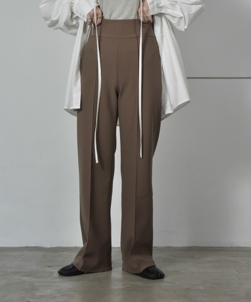 lawgy(ラウジー)の「stretch ordinary pants(その他パンツ・レディース・アイボリー/ブラウン/ブラック・S/M)」の1枚目の写真