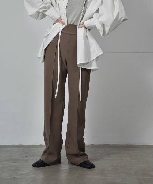 lawgy(ラウジー)の「stretch ordinary pants(その他パンツ・レディース・アイボリー/ブラウン/ブラック・S/M)」の5枚目の写真