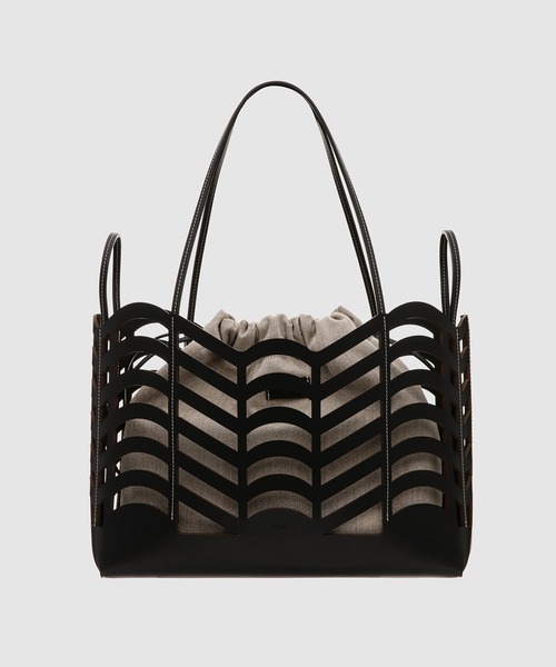 Chloe クロエKAYAN カットアウトデザイン ショルダーバッグ Chloe クロエKAYAN カットアウトデザイン ショルダーバッグ