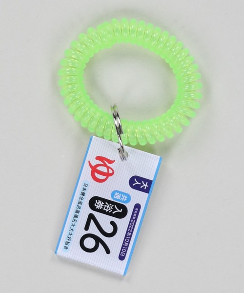 SPINNS(スピンズ)の「サウナモチーフ アクリルキーホルダー(キーホルダー・レディース・A/イエロー/グリーン・ONESIZE)」の4枚目の写真