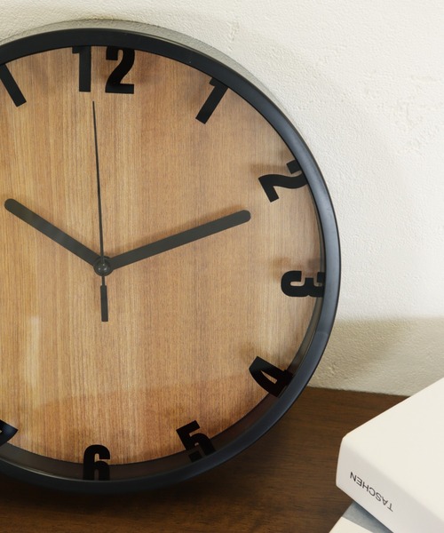 emesuelee（エメスーリー）の「ウォールクロック（掛け時計・レディース・ブラック・フリー）」の3枚目の写真