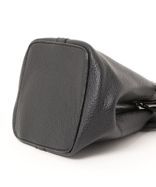 coca(coca)(コカ)の「ファスナーバッグ(ハンドバッグ・レディース・アイボリー/ブラック/キャメル・ONE SIZE)」の5枚目の写真