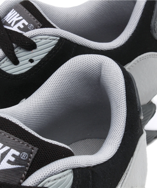 NIKE(ナイキ)の「ユニセックス ナイキ エアマックス レザー プレミアム NIKE AIR MAX 90 LTR PRM 666578(スニーカー・メンズ・オフホワイト/ブラック・26.5cm/28cm/24cm/27cm/24.5cm/27.5cm/28.5cm)」の9枚目の写真