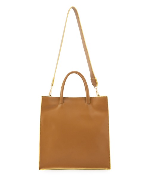 ADAM ET ROPE'(アダムエロペ)の「【A4対応】配色スクエアトート(ショルダーバッグ・レディース・ブラック/ベージュ・FREE)」の9枚目の写真