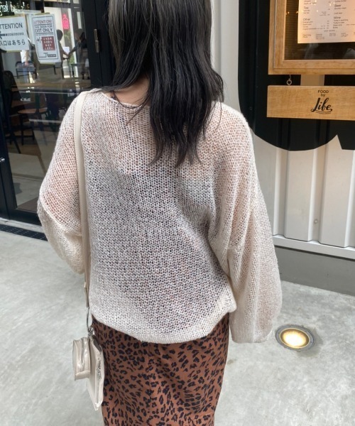 nemne store（ネンネストア）の「【低身長用サイズあり】透けニットプルオーバー（ニット/セーター・レディース・ダークブラウン/ピンク/ブルー/アイボリー・SMALL/MEDIUM）」の6枚目の写真