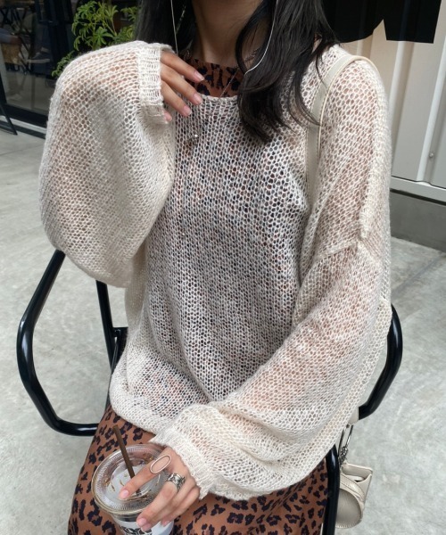 nemne store（ネンネストア）の「【低身長用サイズあり】透けニットプルオーバー（ニット/セーター・レディース・ダークブラウン/ピンク/ブルー/アイボリー・SMALL/MEDIUM）」の9枚目の写真